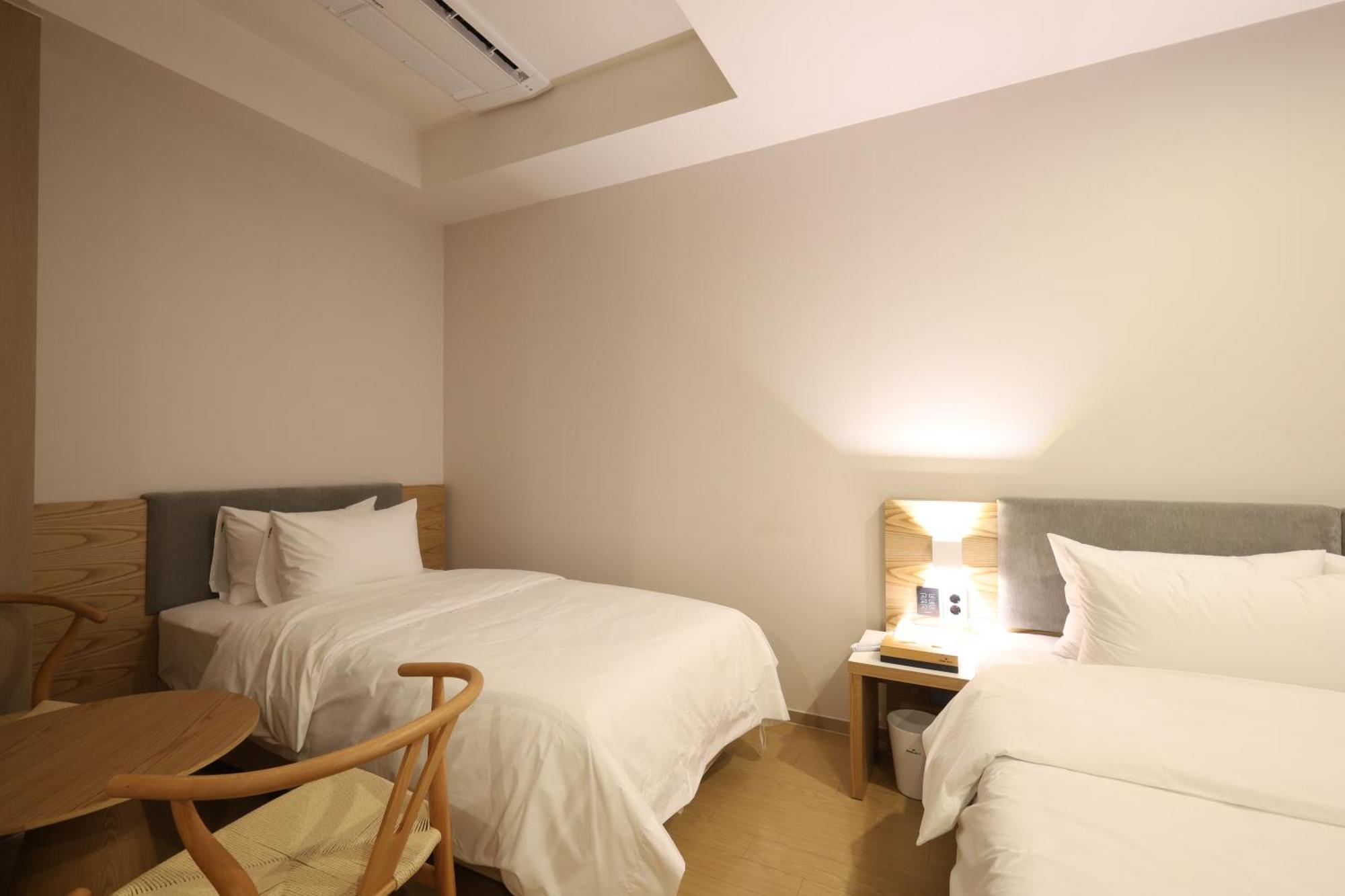 Hound Hotel Changwon Εξωτερικό φωτογραφία