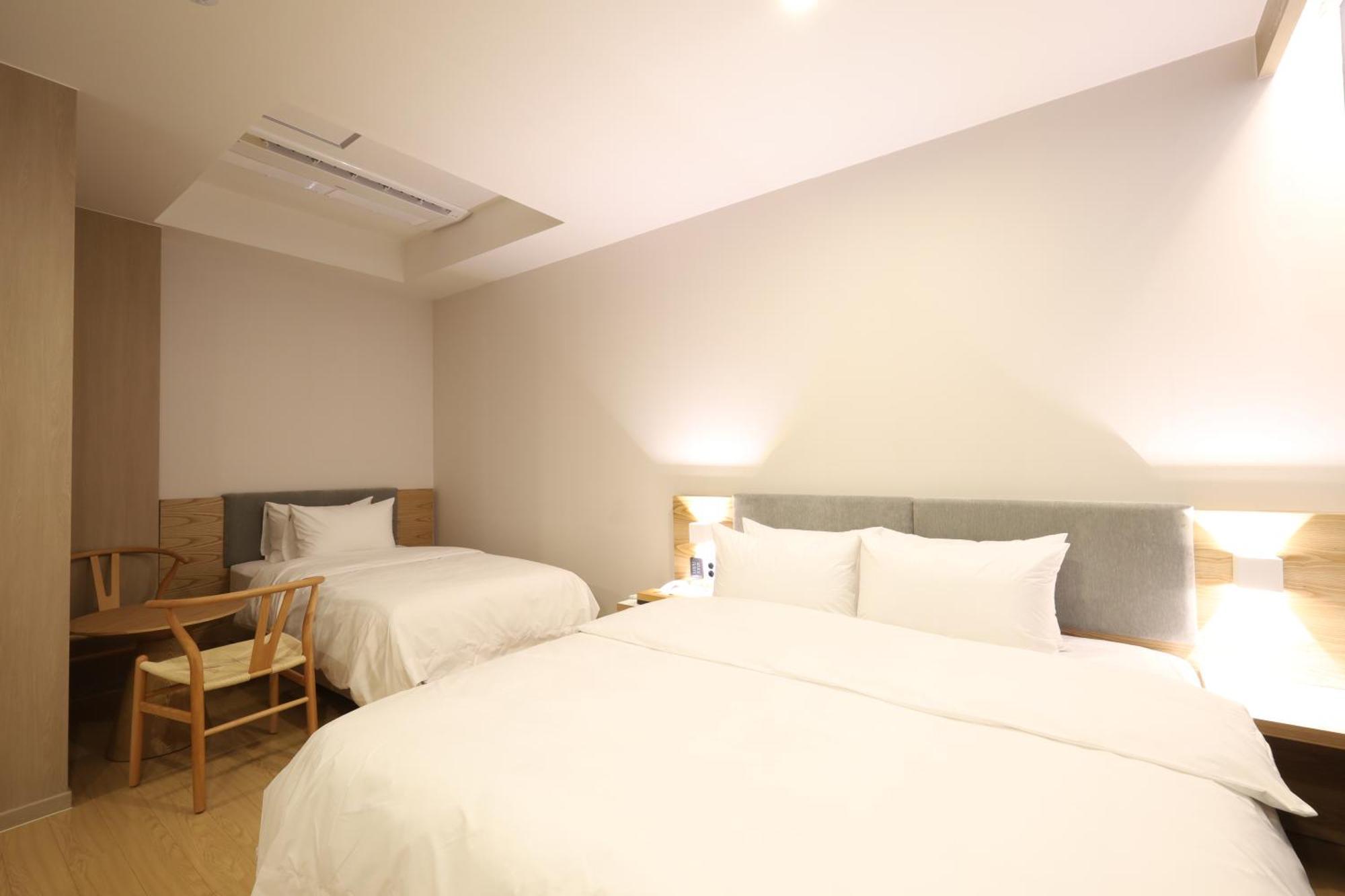 Hound Hotel Changwon Εξωτερικό φωτογραφία